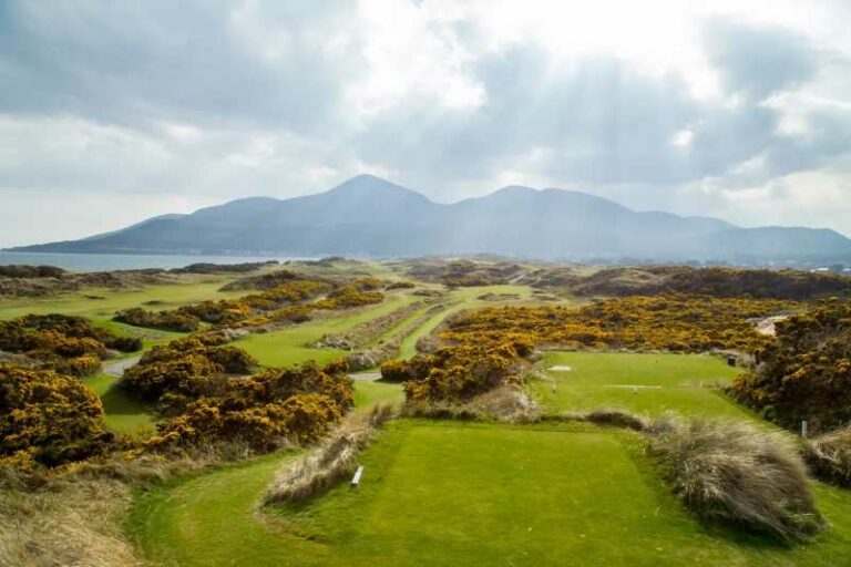 golfreisen-irland-royal-county-down-01